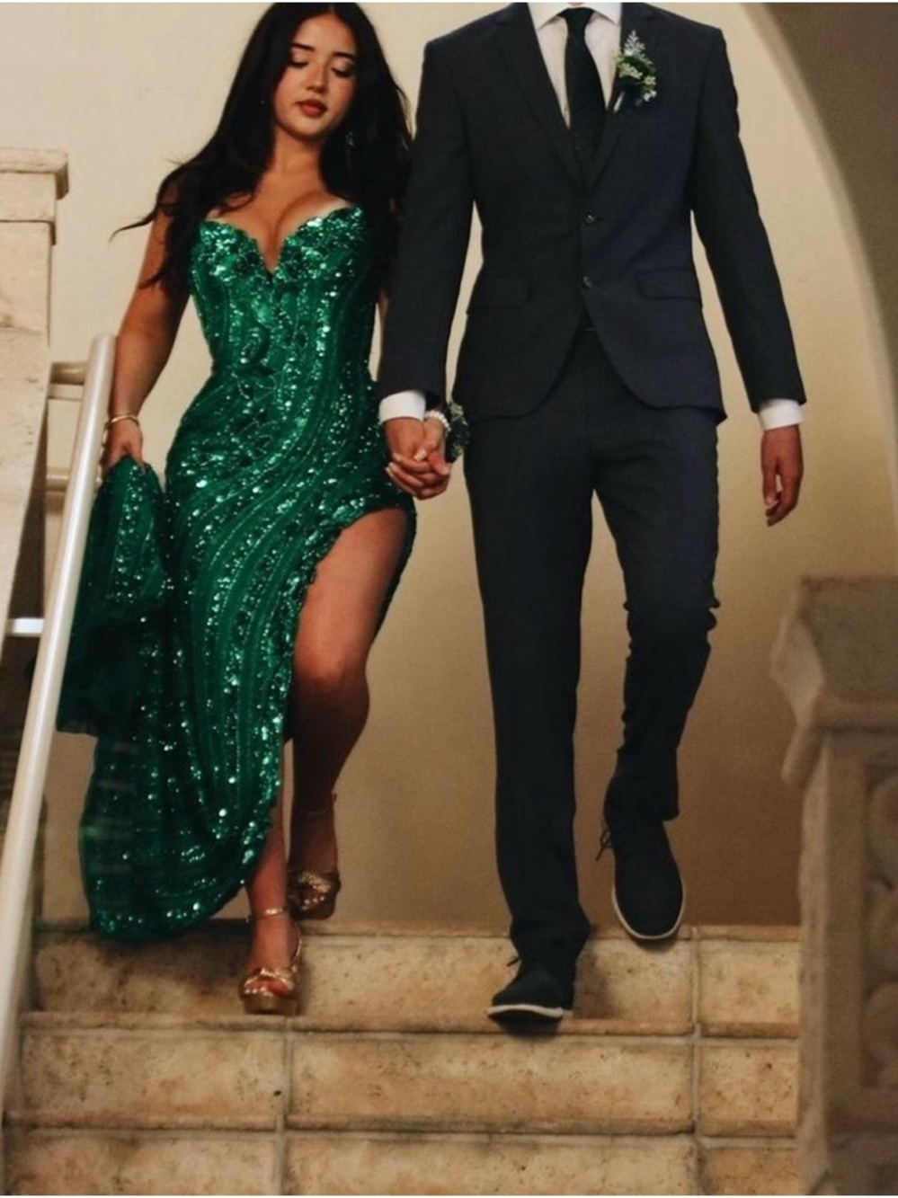 Emerald Green Sequin Prom Dress with Sweetheart Neckline